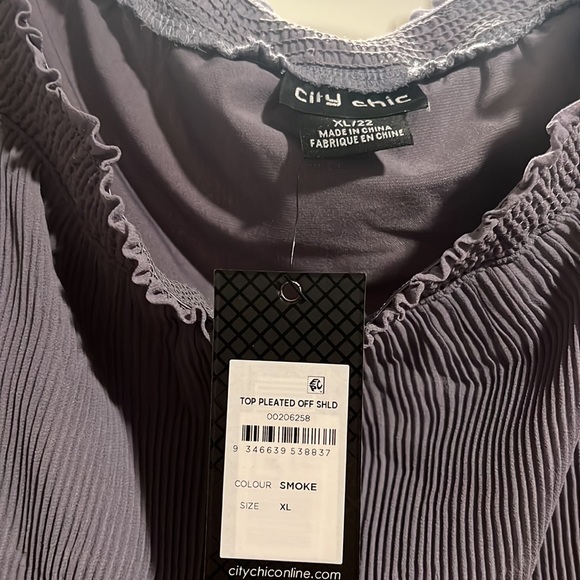 NWT City Chic Off Shoulder Top - Picture 4 of 4